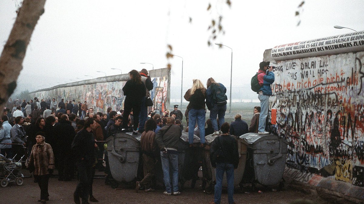 Illustration - Le Mur de Berlin est tombé, pas celui de l’argent