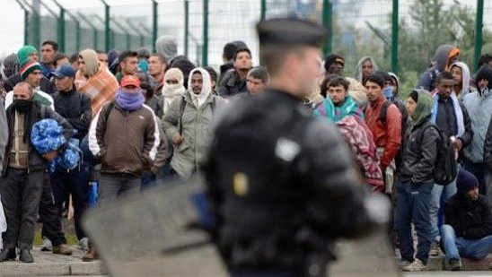 La France : État mercenaire contre les migrants