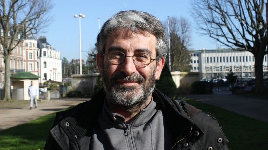 Illustration - Un candidat Lutte ouvrière dans la 6e circonscription de Seine-Maritime