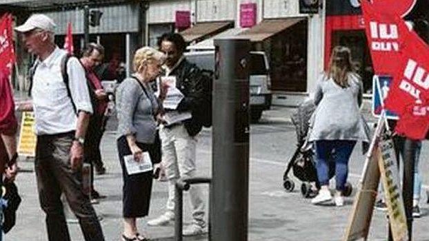 Illustration - Les militants de Lutte Ouvrière à votre rencontre