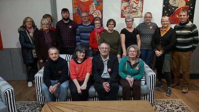 Illustration - Élisabeth Faucon présente les 55 noms du « Camp des travailleurs » pour mener la Lutte Ouvrière à Limoges