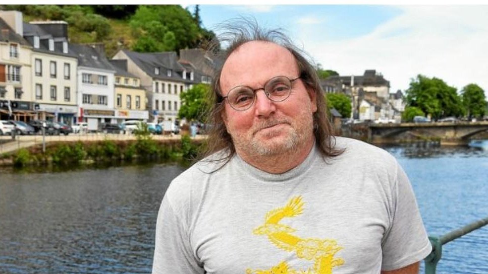 Illustration - Philippe Cordier (Lutte Ouvrière) en colère contre les gens qui spéculent