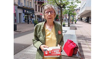 Illustration Législatives 2024 : Christiane Petitot en campagne pour Lutte Ouvrière