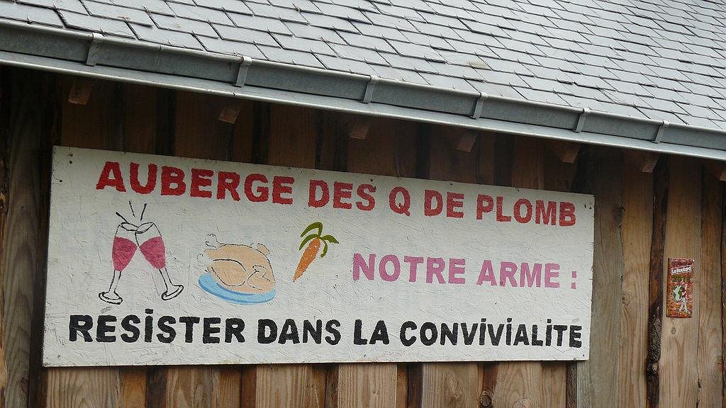 Illustration - 2500 militaires pour déloger des brebis et leurs bergers