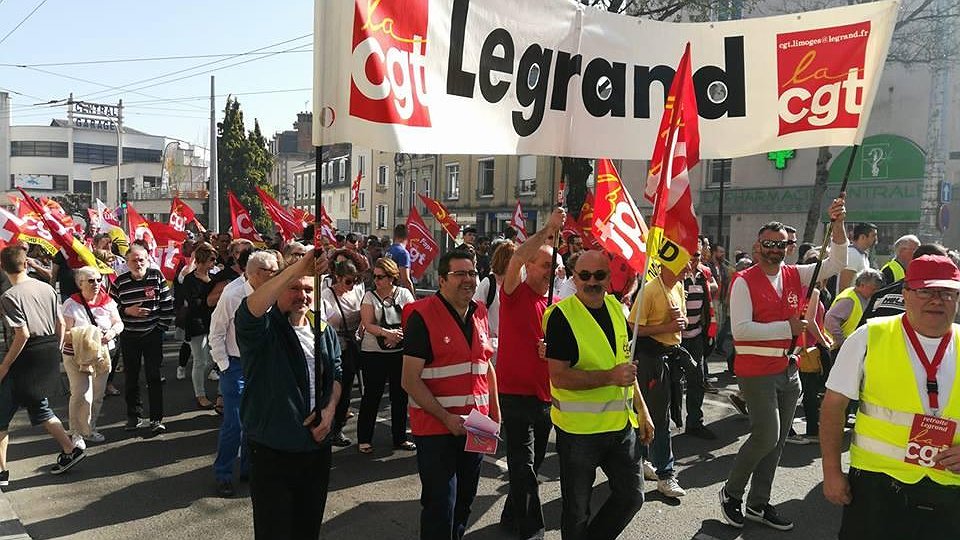 2 000 manifestants en colère à Limoges le 22 mai