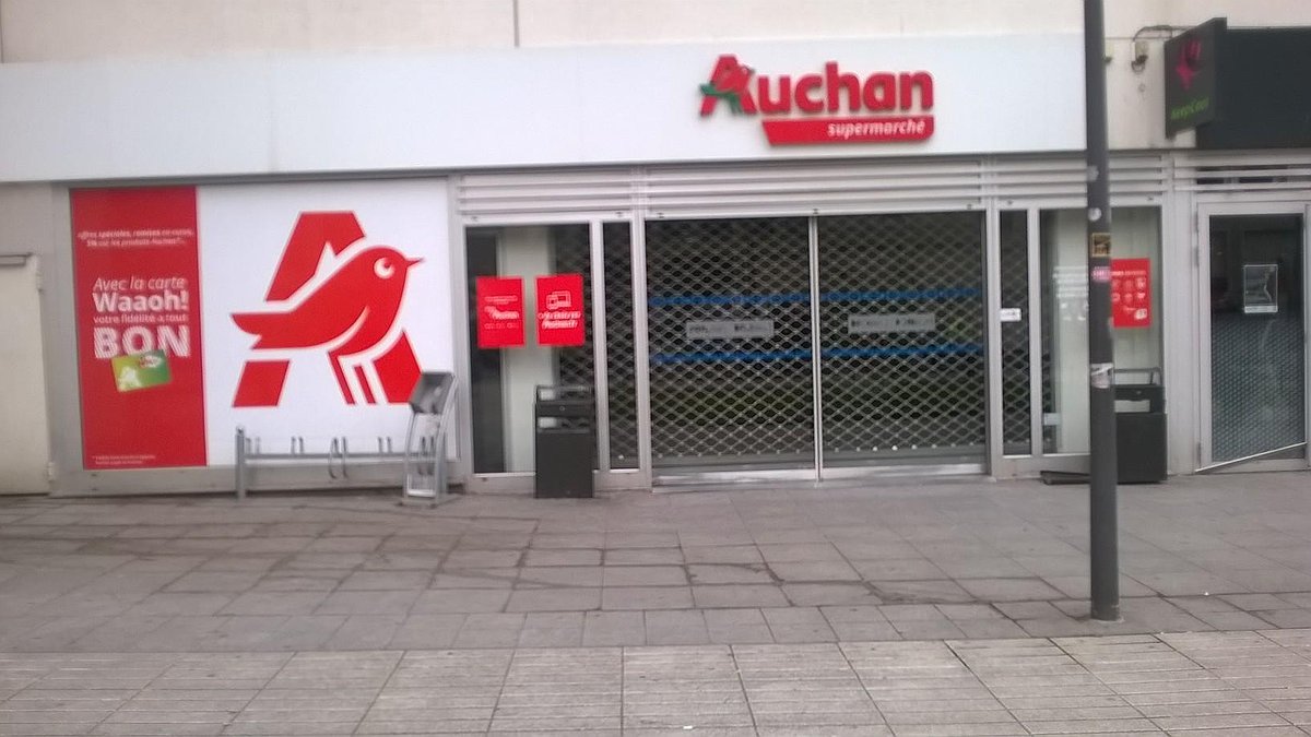Illustration - Fermeture d’Auchan : les méfaits d’une famille en or !