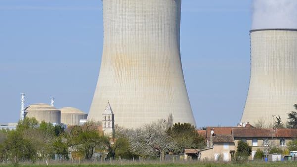 Illustration - Centrale nucléaire de Civaux : Le danger vient de la course au fric