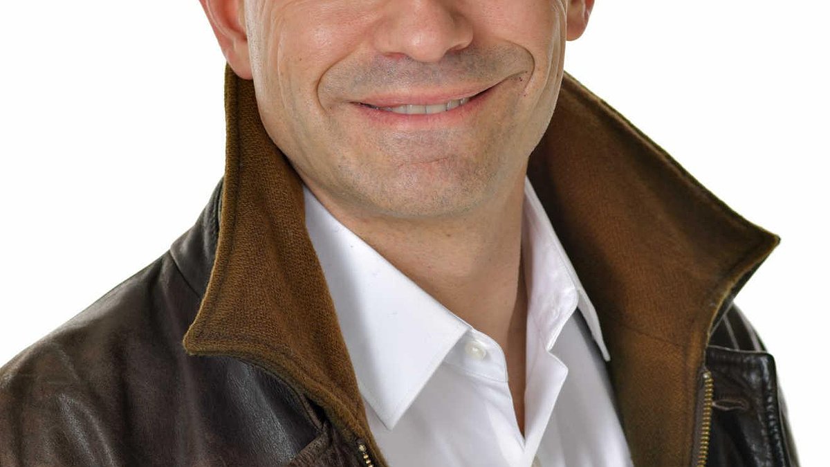 Illustration - Antoine Colin, candidat face au maire capitaliste