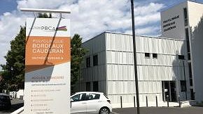 Illustration - Un porte-feuilles à la place du coeur