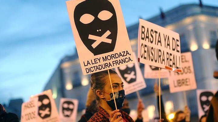 Illustration - Espagne : monarchie corrompue mais intouchable