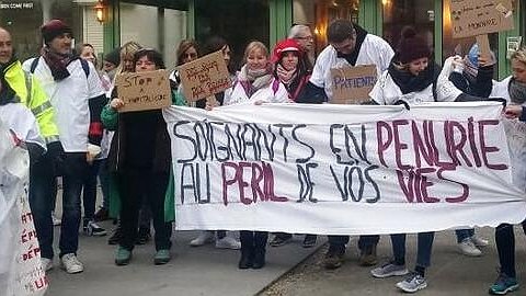 Illustration - « Internes épuisés, patients en danger »