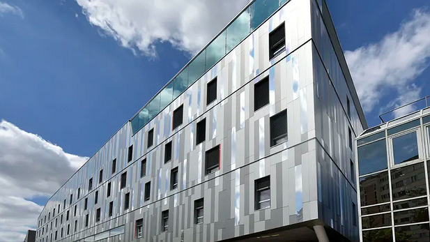 Illustration - Les contacts humains, ça a du bon