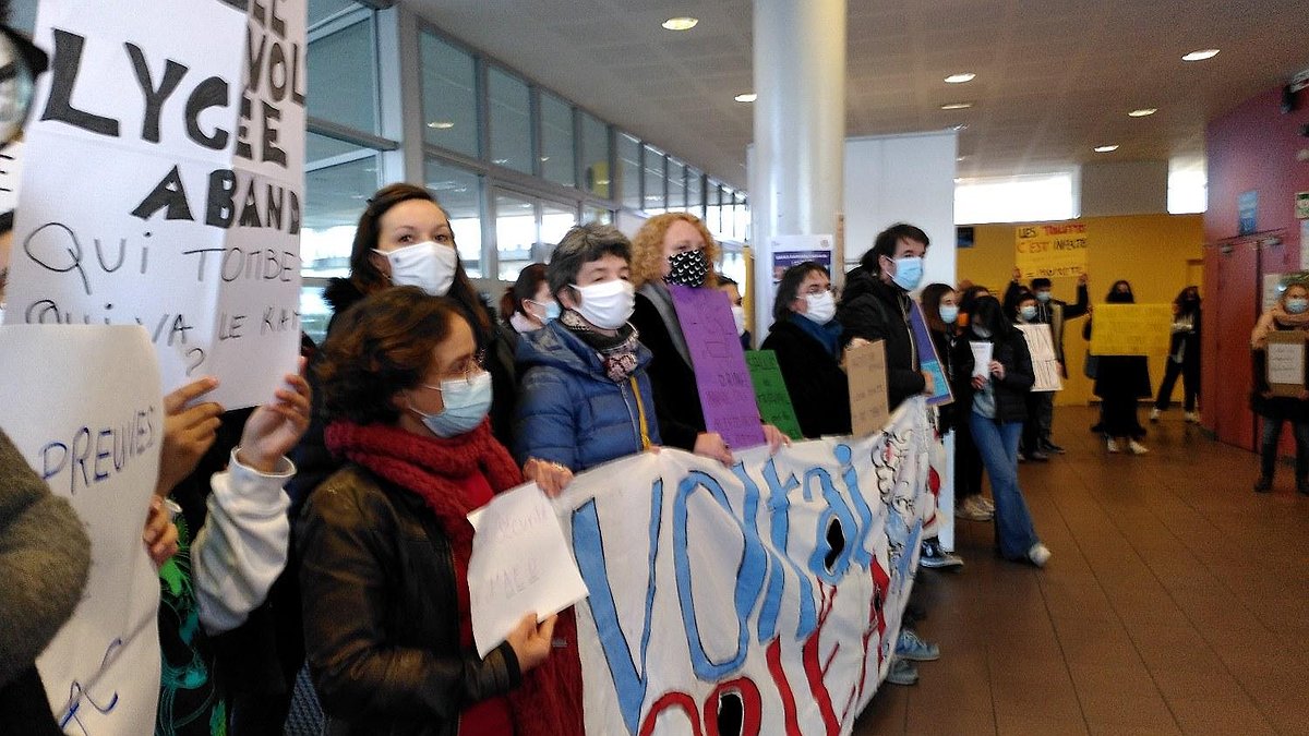 Illustration - Grève des enseignants en colère