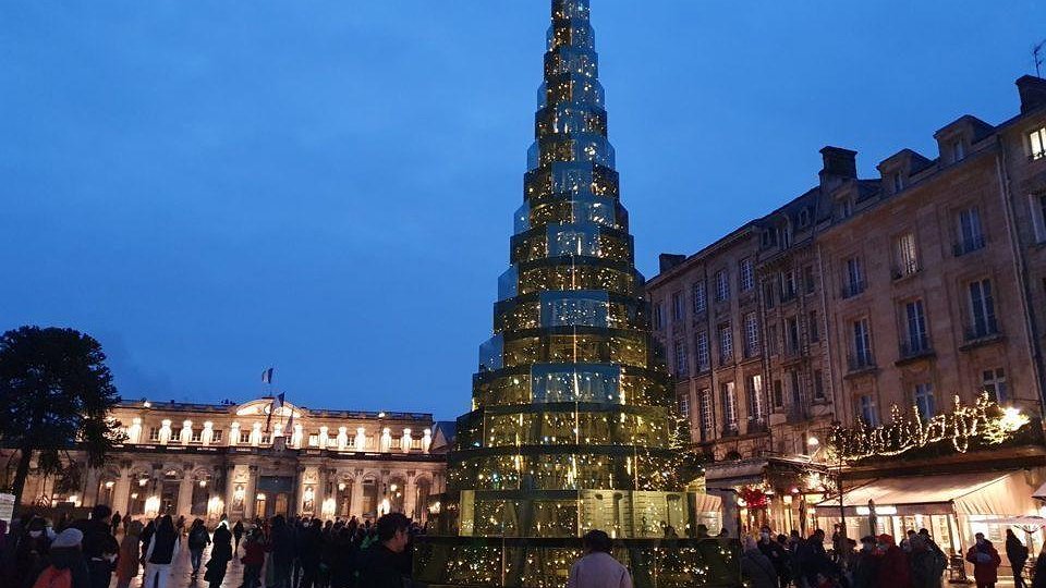 Illustration - Plus d'argent pour les cantines ?