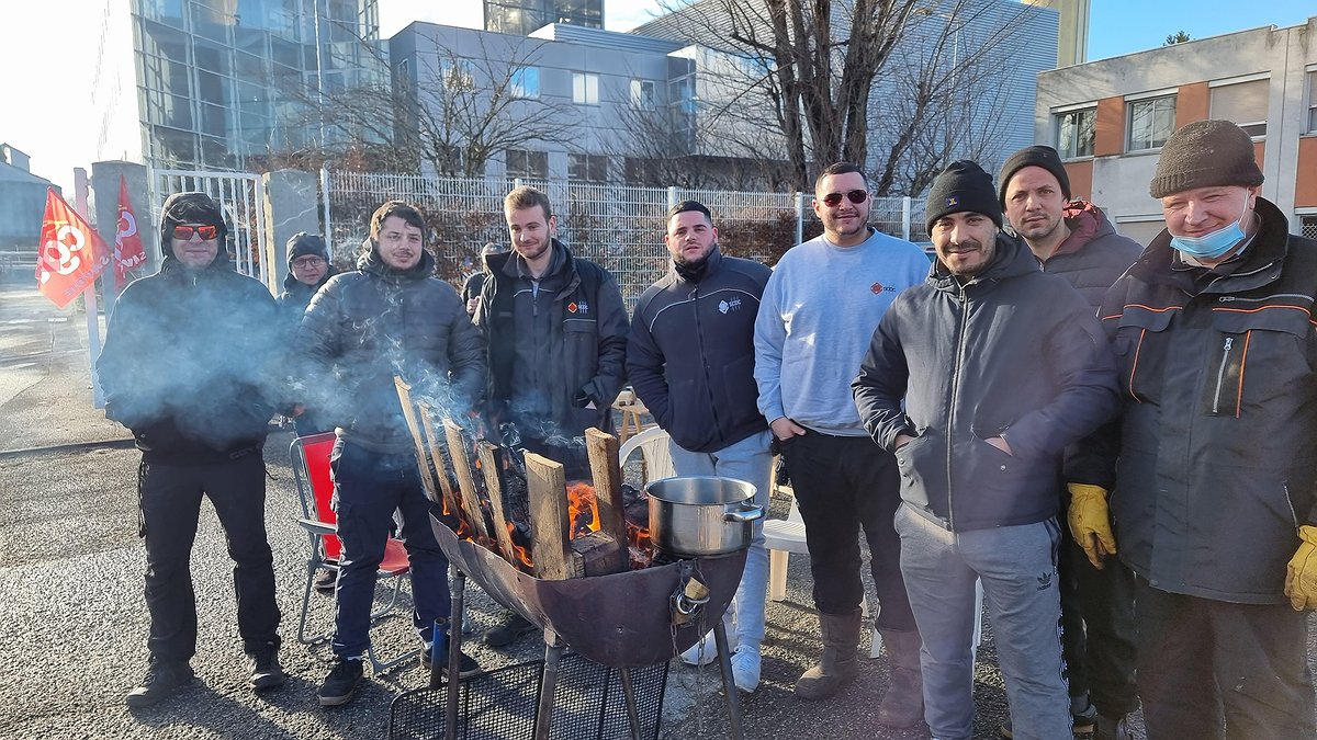 Illustration - La grève pour les salaires continue