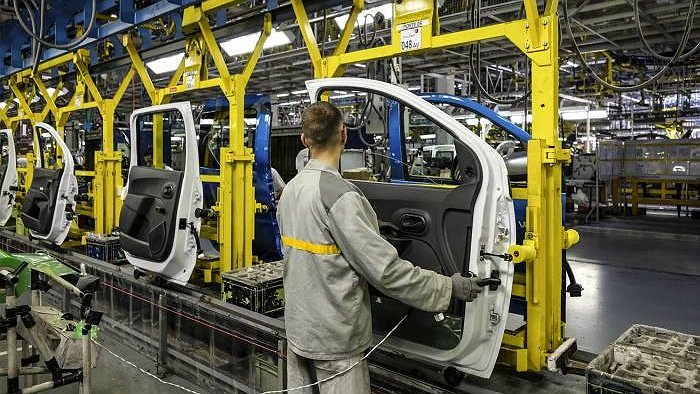 Illustration - Automobile : la crise profite aux patrons 