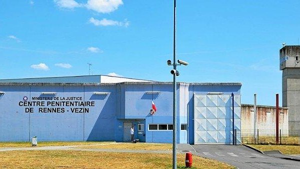 Illustration - En prison : toujours pire 