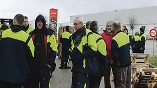Illustration - Place du Marché : 1 900 travailleurs à la rue
