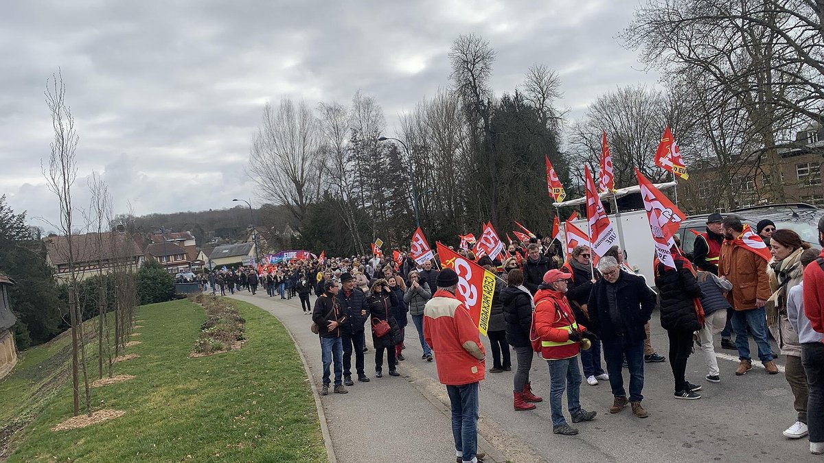 Illustration - Ici aussi on manifeste !