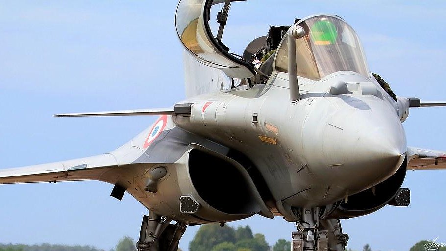 Illustration - Ventes d’armes : les champs de bataille, ça leur rapporte