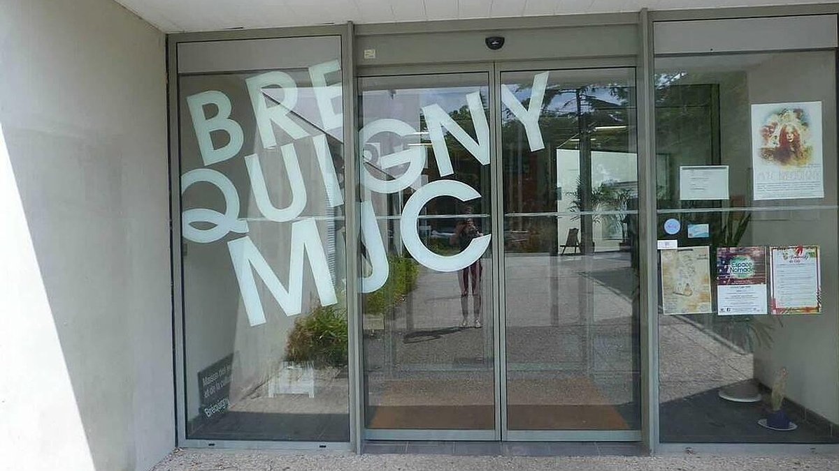 Illustration - Les associations dans le rouge 