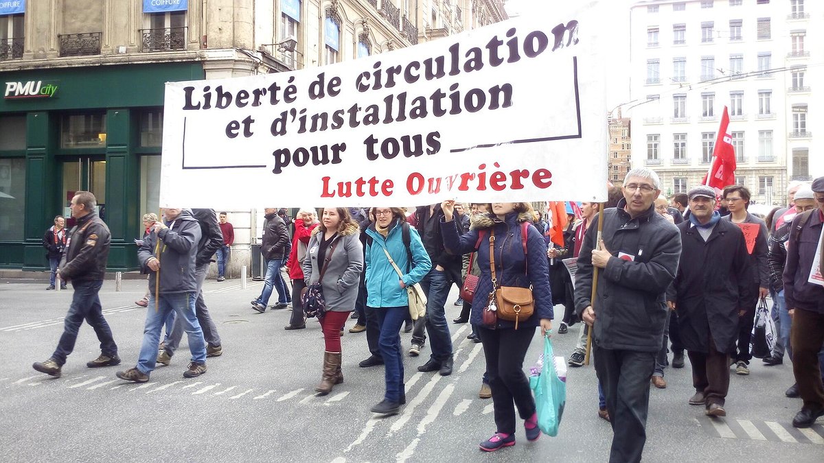 Illustration - Pas de division entre nous, des papiers pour tous !