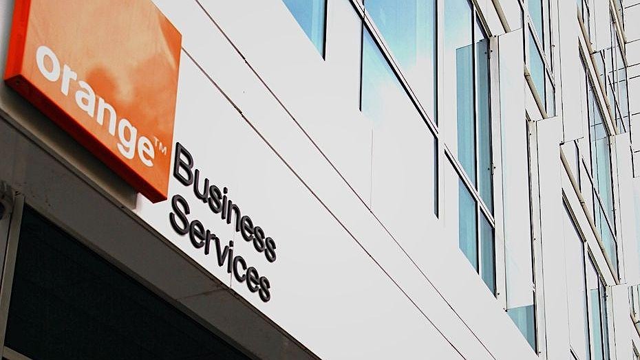 Illustration - Non aux suppressions de postes !