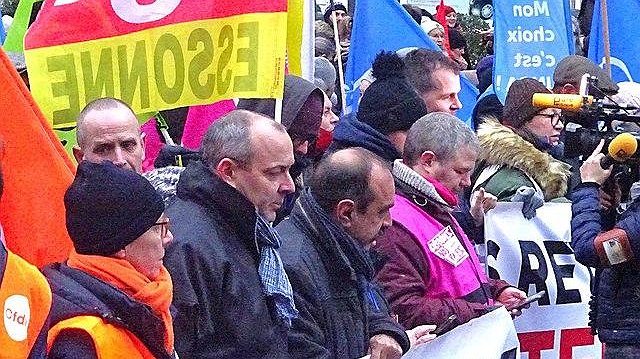 Illustration - Retraites : manœuvres vers des voies de garage