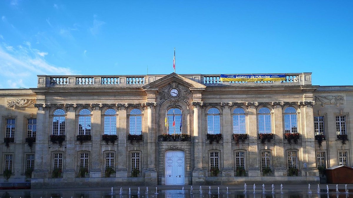 Illustration - Les dames patronnesses