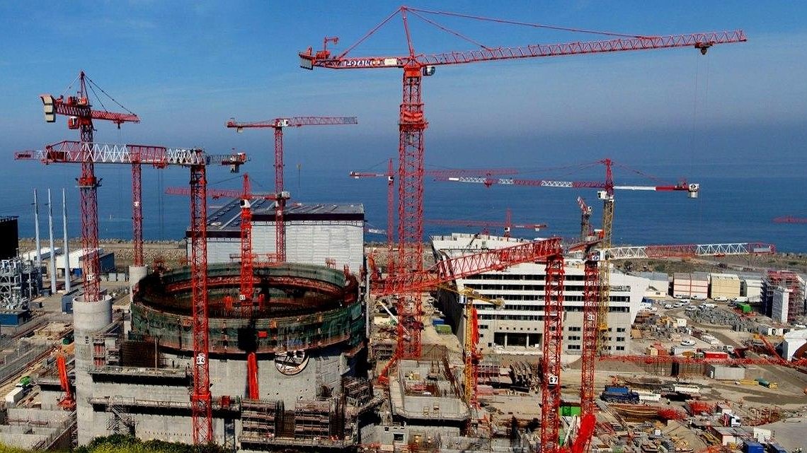 Illustration - EPR : pari toujours plus cher