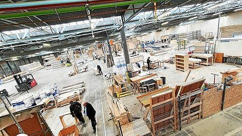 Illustration - E-Loft: Non aux licenciements ! 