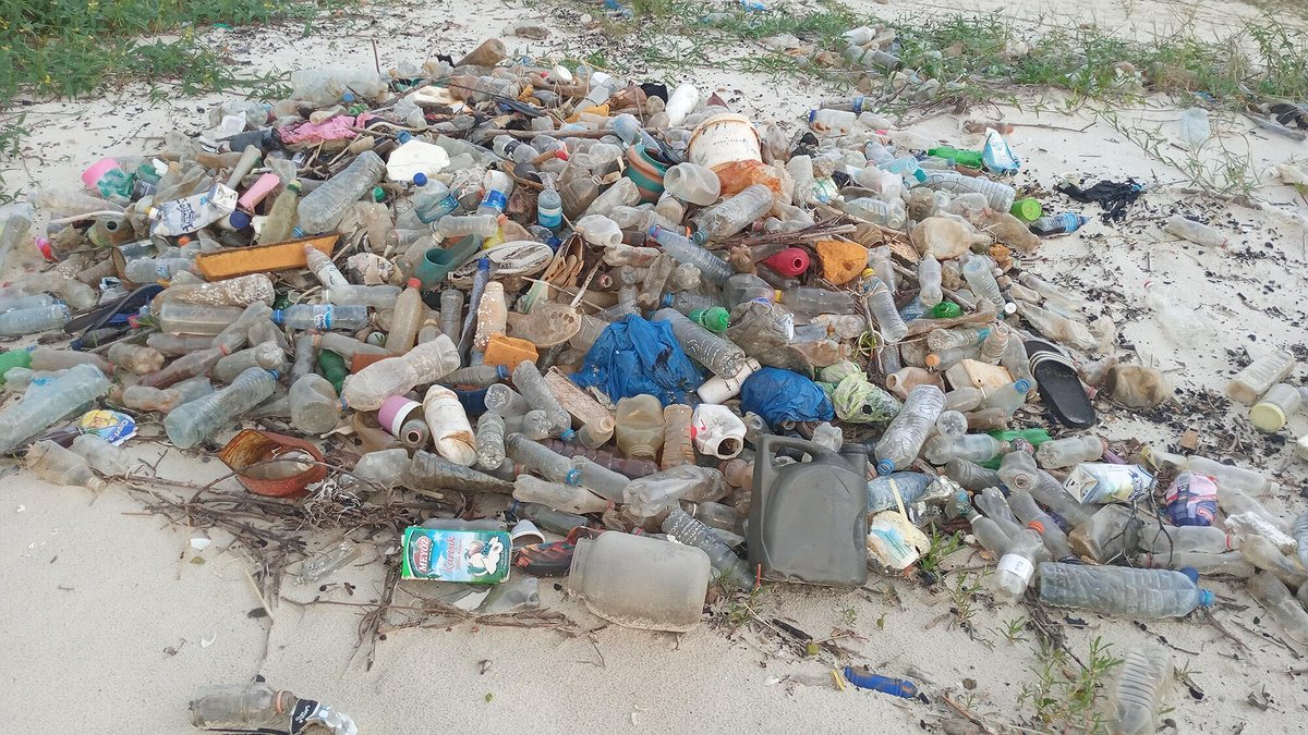 Illustration - Birmanie : poubelle des multinationales