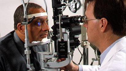 Illustration - Pas besoin de lunettes pour voir que la société est malade