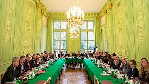 Illustration - Partenaires pour attaquer les chômeurs