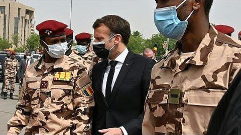 Illustration - Tchad : « l’admiration » de Macron pour un putschiste