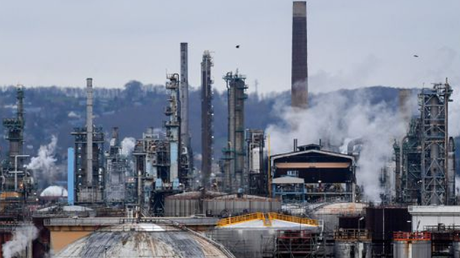 Illustration - Non aux licenciements !