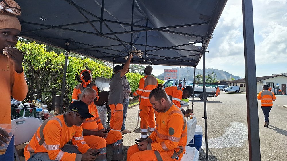 Ribal TP Cayenne : des grévistes déterminés | Portail de Lutte Ouvrière