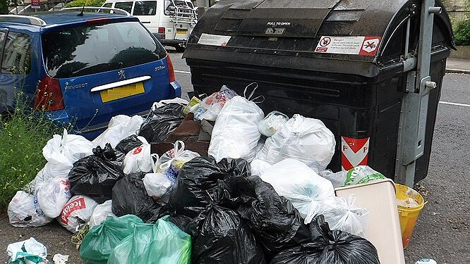 Illustration - Angleterre : vive la grève des éboueurs de Birmingham !