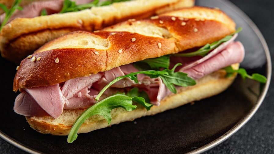 Illustration - Licenciés pour faute humanitaire