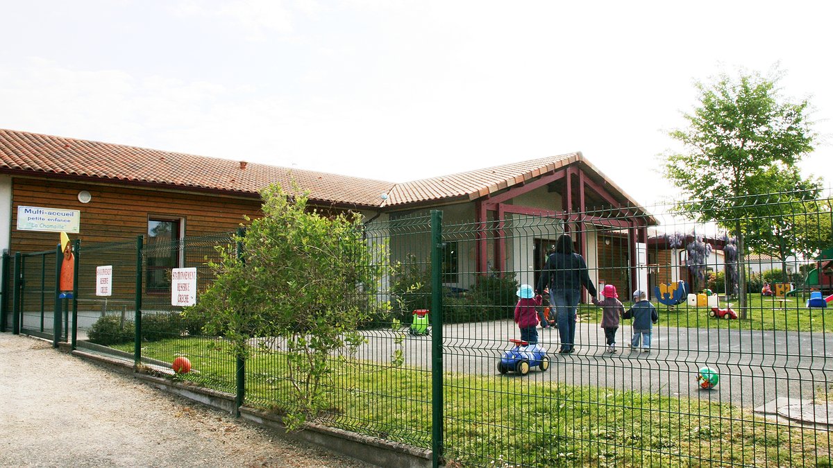 Illustration - « La couche est pleine ! »