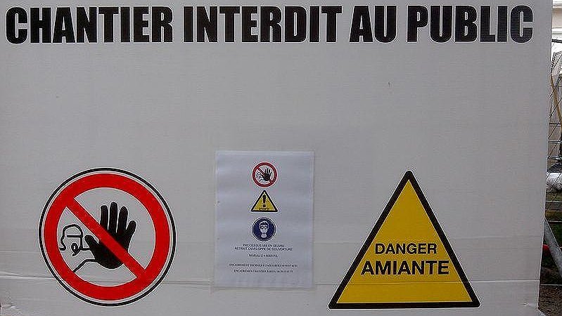 Illustration - Amiante à Condé-sur-Noireau : une histoire sans fin