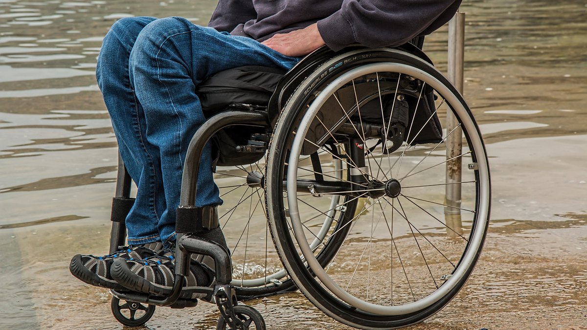 Illustration ils font les poches des handicapés