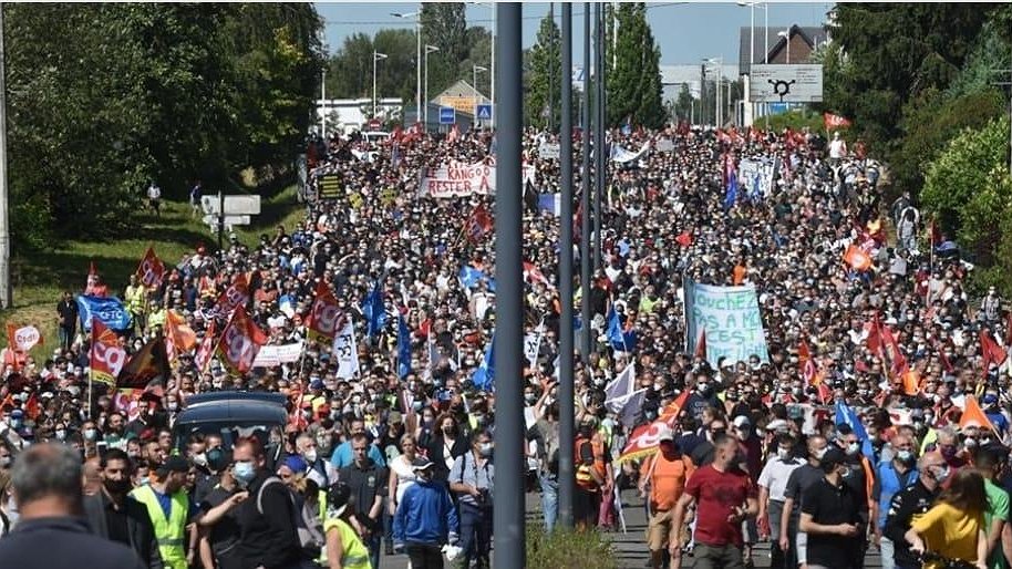 Illustration - Travailleuses, travailleurs : un pour tous, tous pour un !