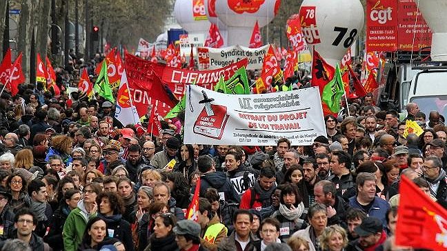 Illustration - dans la rue contre la loi travail