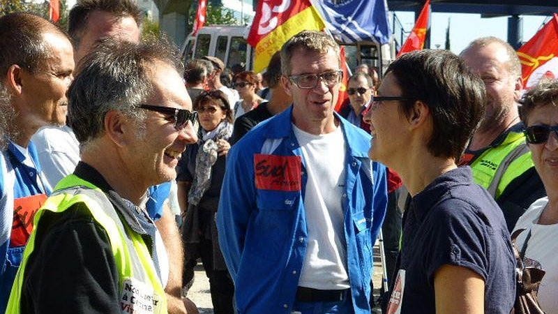 Illustration - la chemise des DRH ou la peau des travailleurs