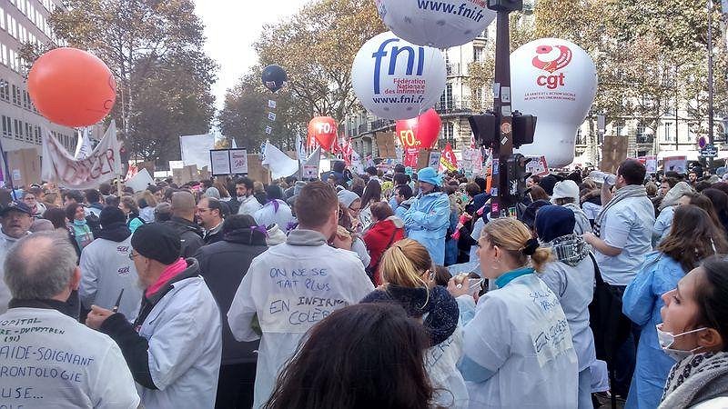 Illustration - le personnel soignant manifeste