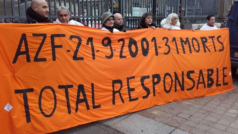 Illustration - quinze ans après, toujours le même mépris pour les victimes