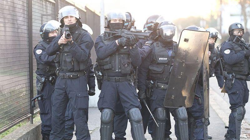 Illustration - manière forte et dramatisation