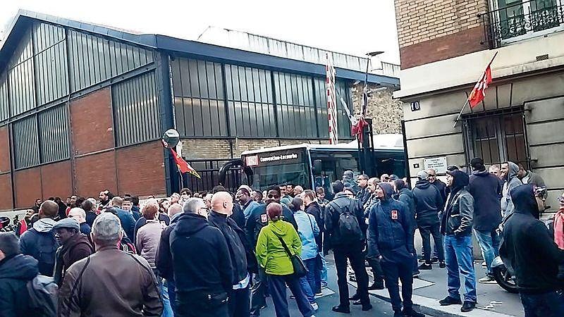 Illustration - la direction tente l’intimidation