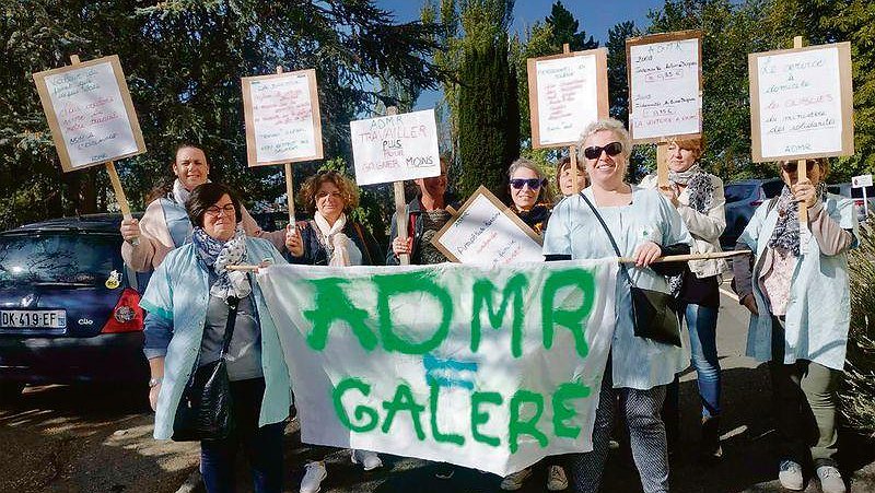 Illustration - les auxiliaires de vie relèvent la tête